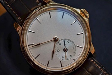 苏州欧米茄手表官方售后洗油