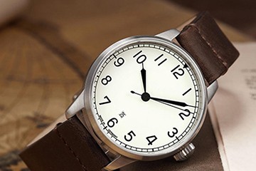 苏州欧米茄手表有水气维修